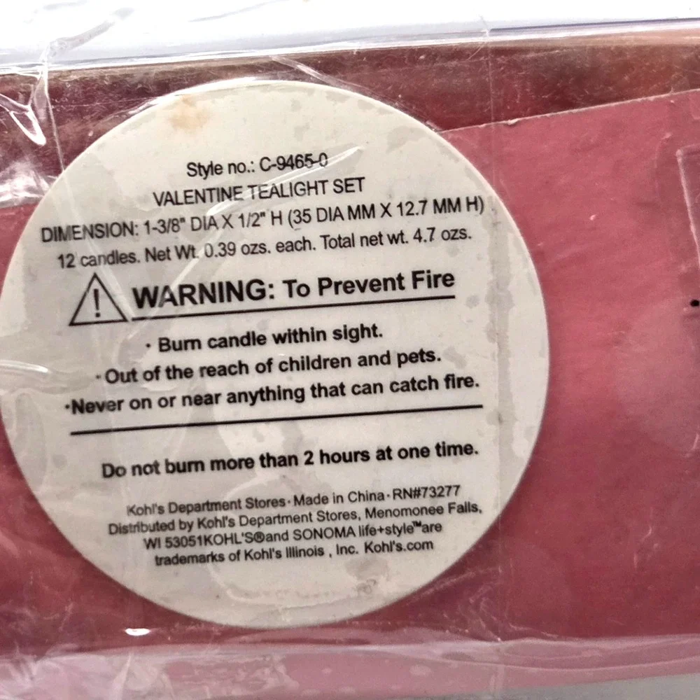 RED Heart‎ Shaped Candle and 6 Heart Shaped Tea Lights in Box